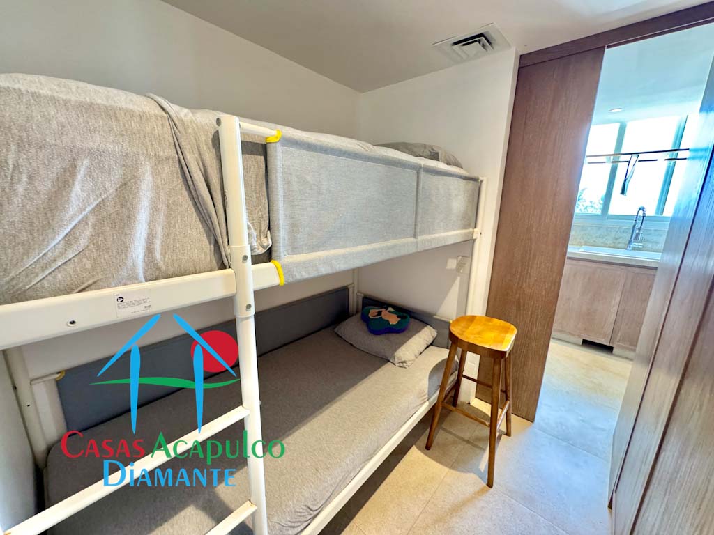 Playamar Tres Cantos T7 101 - Cuarto de servicio 2
